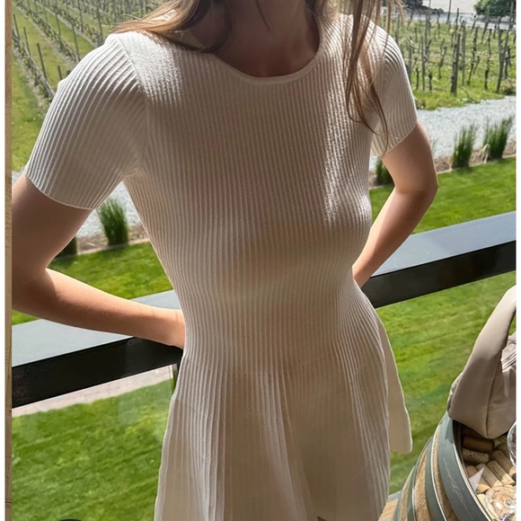 Oak and fort cream ribbed dress - Picture 2 of 7